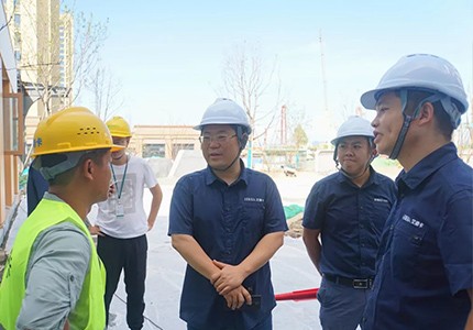 炎炎夏日送清凉 情系一线暖人心